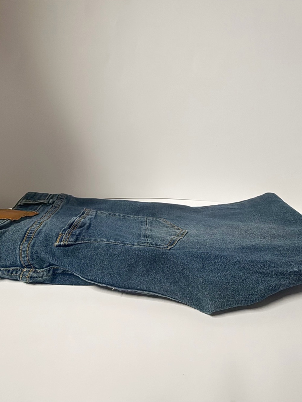 Hudson Blue Wash Straight Jeans - Picture 6 of 9
